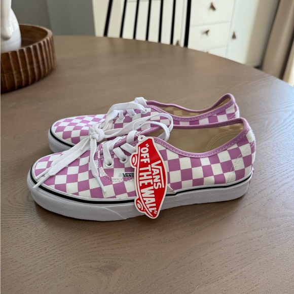 Vans Shoes - Vans Women’s Sneakers NWT